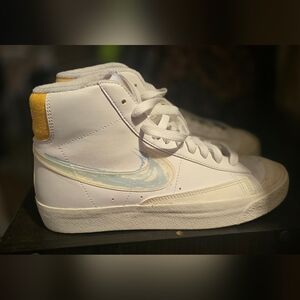 Nike Blazer Mid '77 GS “Brushstroke Royal Tint”